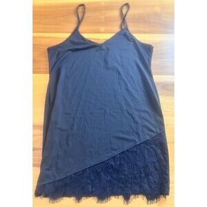 Bloom Chic Women’s Tank Top. Size 18 (2XL) Lace Trim Thin Straps Cotton NWT